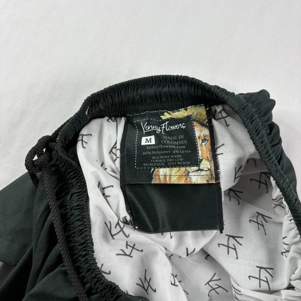 Kenny Flowers Swim Trunks Mens Medium Black Lion Print Lined Bathing Suit